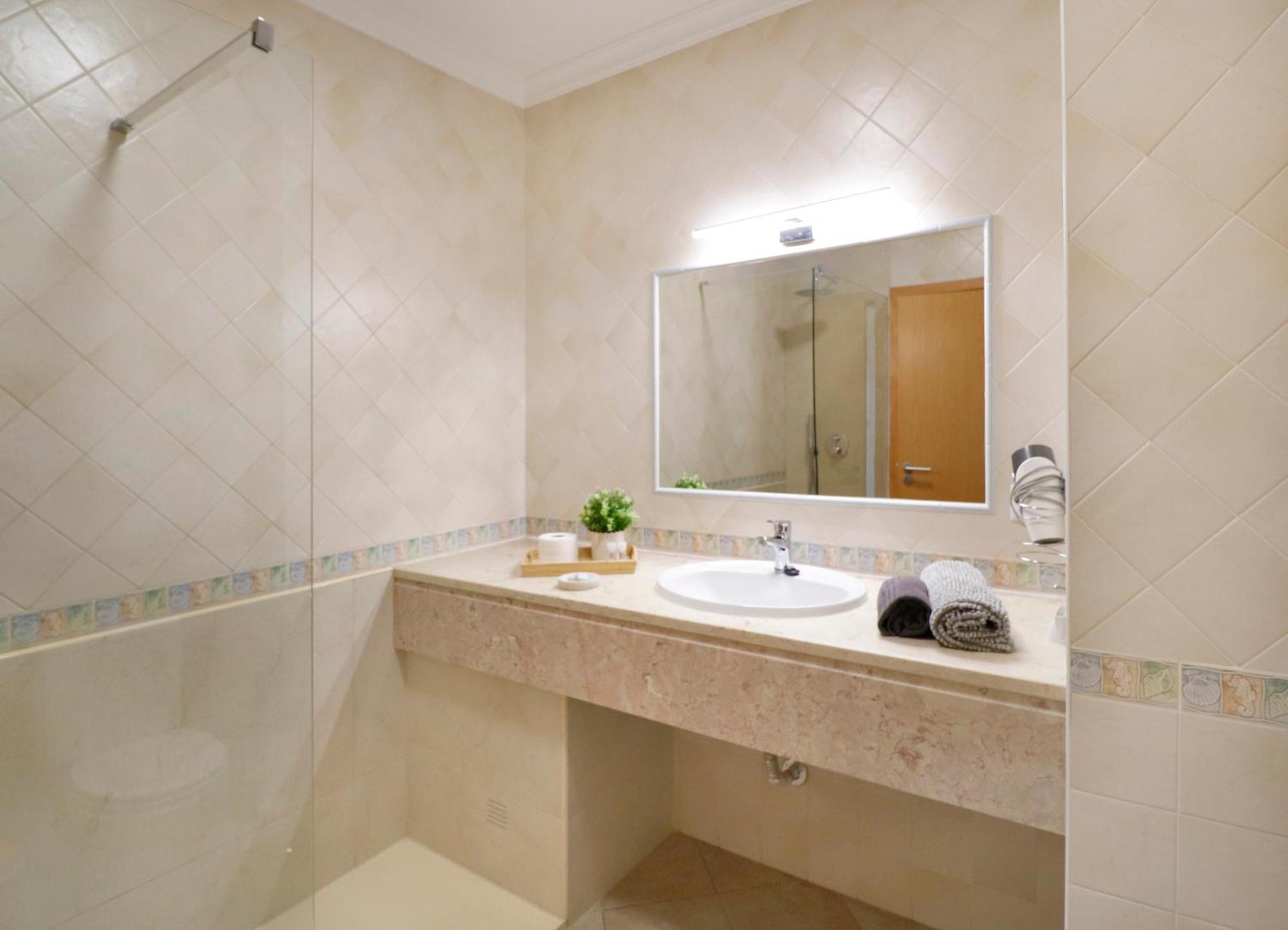 Baleeira Sol Apartamento *